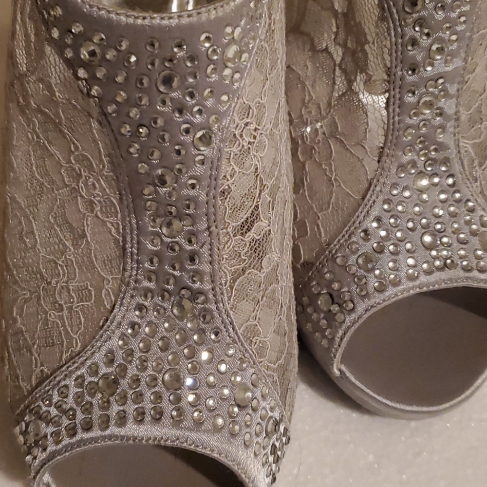 Formal heels - Picture 2 of 4